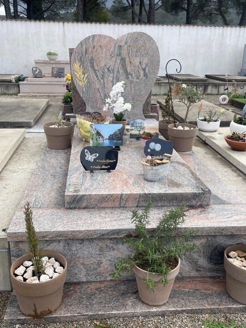 tombe